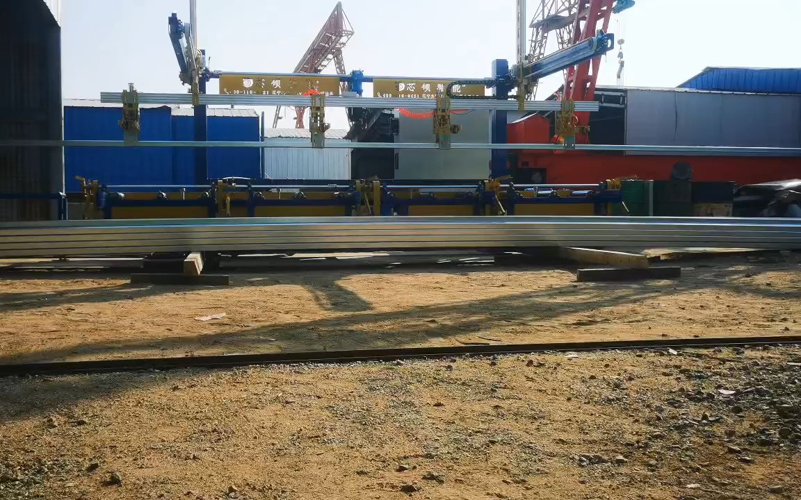 芯碩智能 遼寧鑫碩自動化機械CZ型鋼碼垛機，驅動型鋼加工新未來